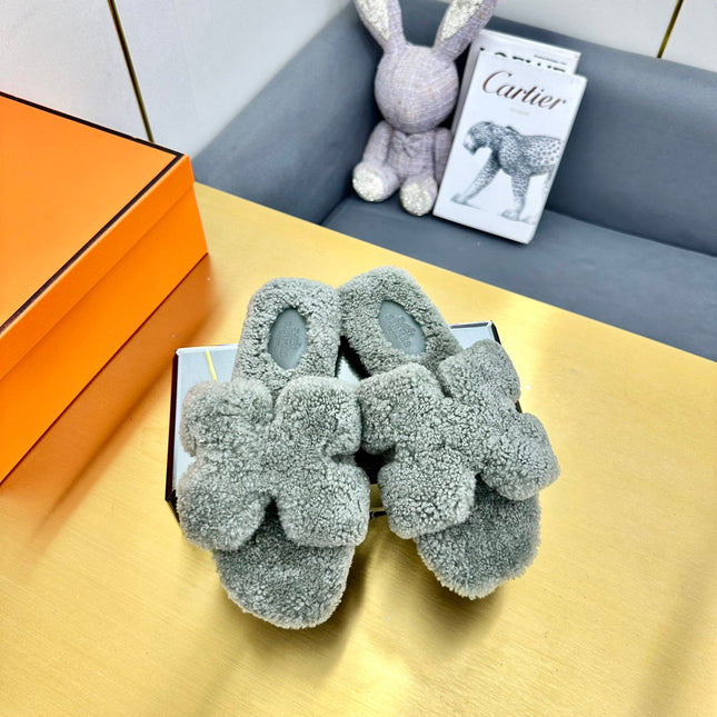 0RAN SHEARLING SANDALS RHINO GRAY