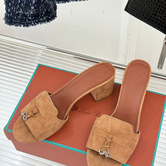 HIGH HEELS IN BROWN SUEDUE AND LAMBSKIN