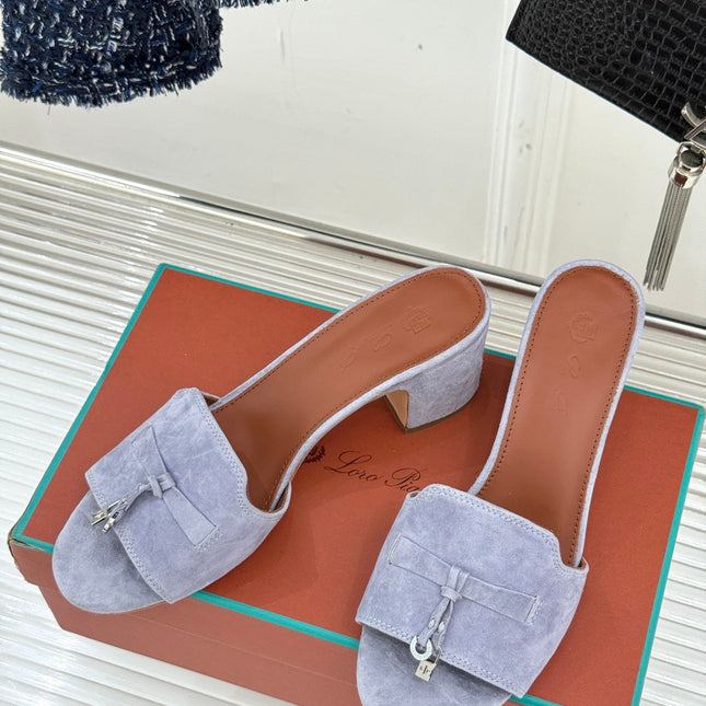 HIGH HEELS IN GREY SUEDUE AND LAMBSKIN