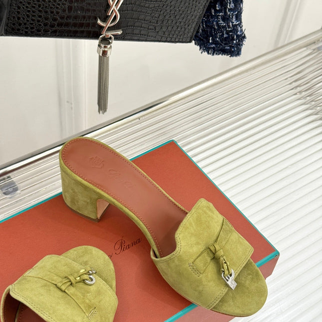 HIGH HEELS IN MOSS YELLOW SUEDUE AND LAMBSKIN