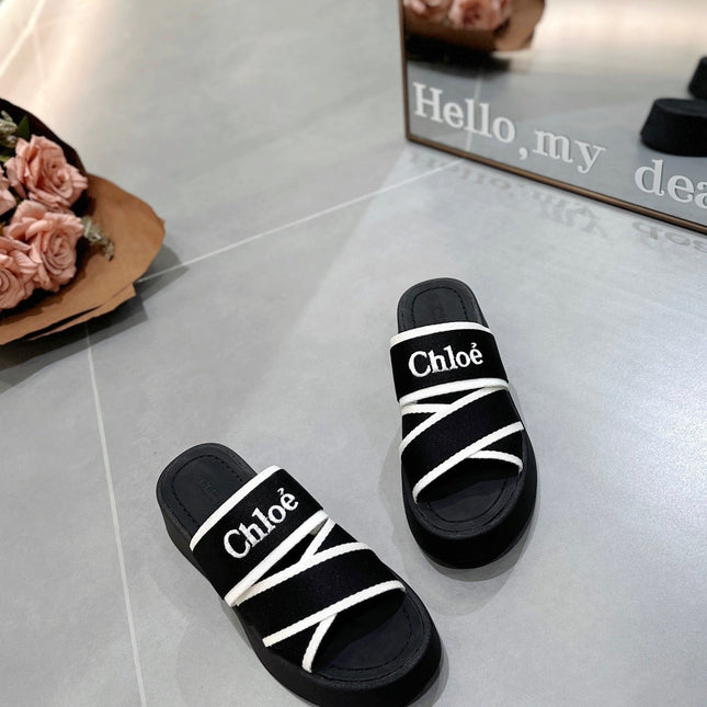 PLATFORM SANDALS IN BLACK MIX WHITE DENSITY KNIT