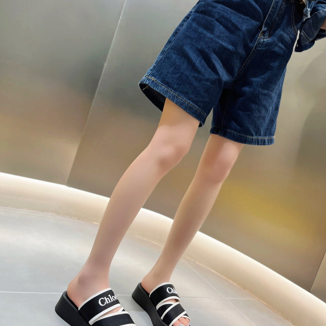 PLATFORM SANDALS IN BLACK MIX WHITE DENSITY KNIT