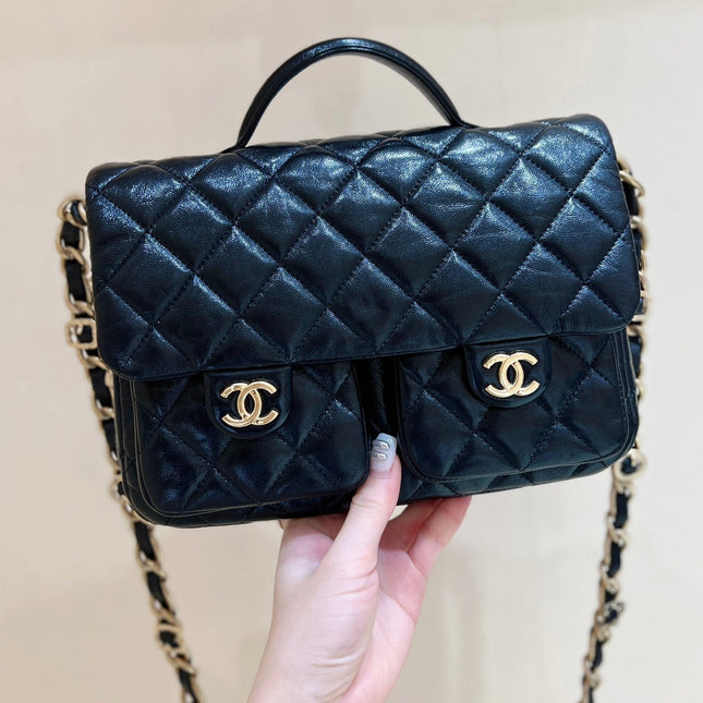 DOUBLE POCKETS FLAP BAG TOP HANDLE 24 IN BLACK LAMBSKIN GOLD HARDWARE