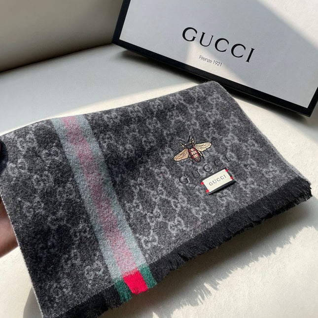 SCARF 180 CM IN BLACK MONOGRAM CASHMERE 402213