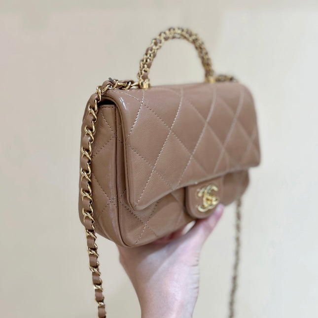 FLAP BAG WITH TOP HANDLE 19 IN BROWN LAMBSKIN GOLD HARDWARE