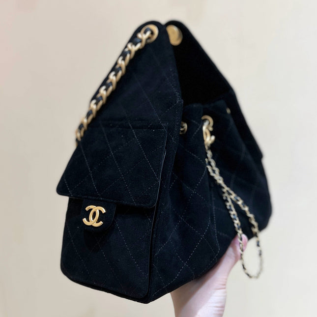 CC 25 HANDBAG 30 IN BLACK SUEDE GOLD HARDWARE