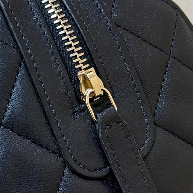 BOSTON MATELASSE CAVIAR SHOULDER HANDBAG 18 IN BLACK LAMBSKIN