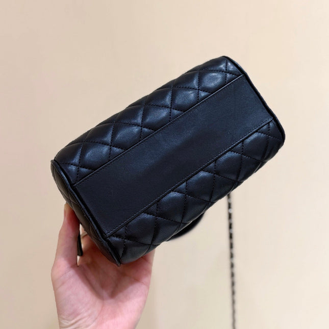 BOSTON MATELASSE CAVIAR SHOULDER HANDBAG 18 IN BLACK LAMBSKIN