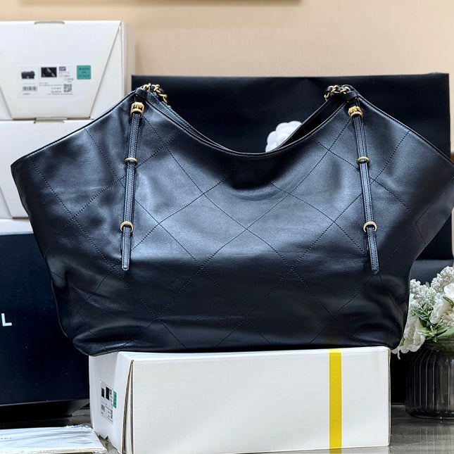 LARGE MAXI SHOPPING BAG 59 IN BLACK CALFSKIN GOLD-TONE METAL