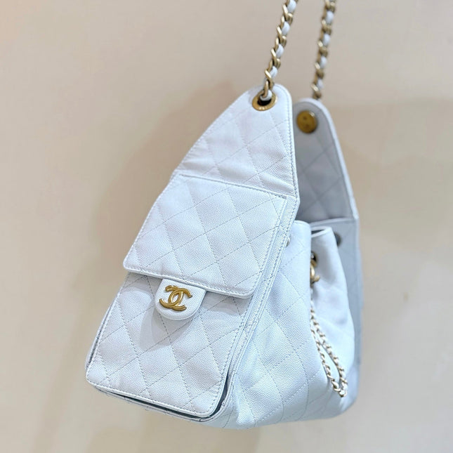 CC 25 HANDBAG IN WHITE 30 GRAINED CALFSKIN GOLD HARDWARE