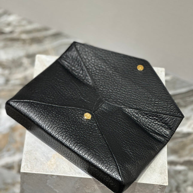 ENVELOPE CLUTCH 29 IN BLACK LAMBSKIN COPPER LOGO