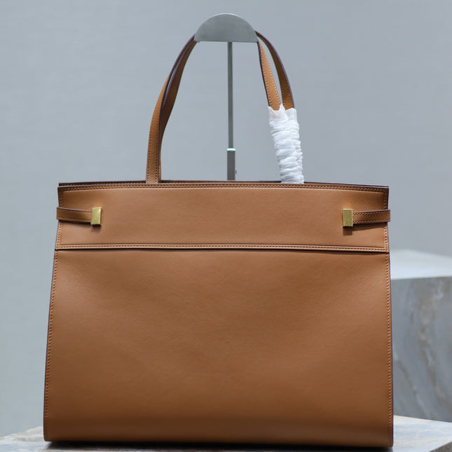 MANHATTAN SHOPPING BAG 40 IN TAWNY BROWN SMOOTH LAMBSKIN GOLD BUCKLE
