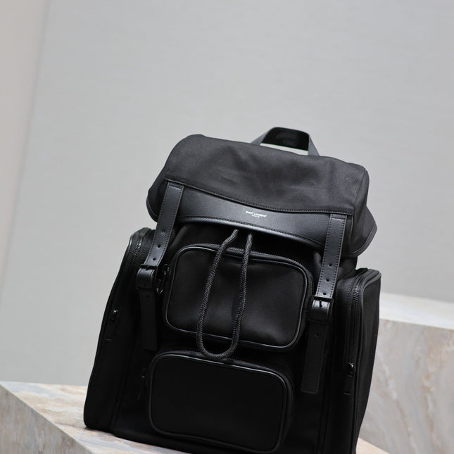 CITY MULTI-POCKET BACKPACK 42 IN BLACK NYLON AND SMOOTH CALFSKIN