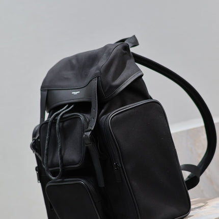 CITY MULTI-POCKET BACKPACK 42 IN BLACK NYLON AND SMOOTH CALFSKIN