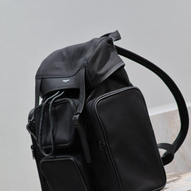 CITY MULTI-POCKET BACKPACK 42 IN BLACK NYLON AND SMOOTH CALFSKIN