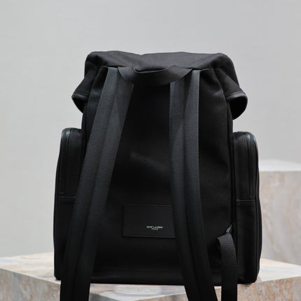 CITY MULTI-POCKET BACKPACK 42 IN BLACK NYLON AND SMOOTH CALFSKIN