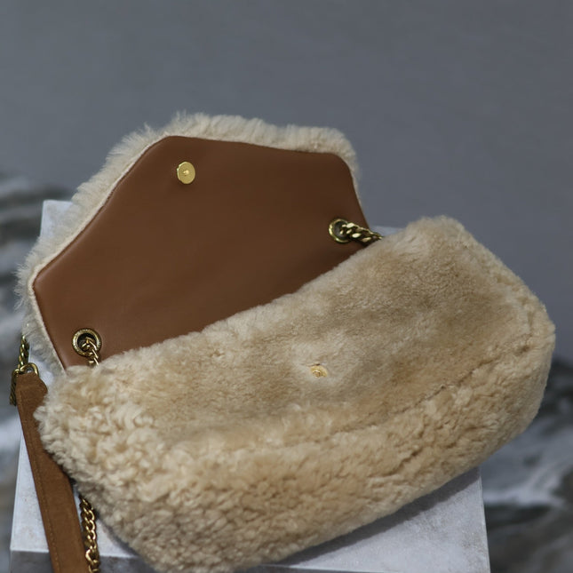CALYPSO BAG 26 IN BEIGE SHEARLING WITH BROWN SUEDE HANDLE