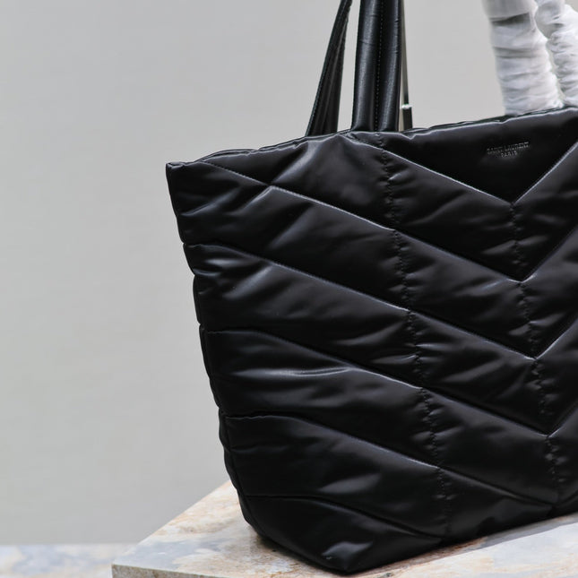 PUFFER LARGE TOTE BAG 57 IN BLACK SILK