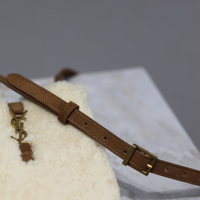 LE 5 À 7 HOBO BAG 18 IN CREAM SHEARLING AND BROWN SUEDE TRIM