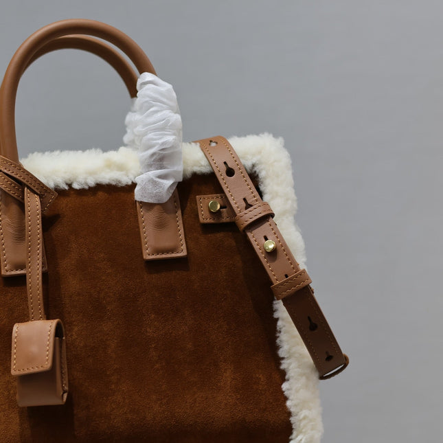 SAC DE JOUR 26 IN BROWN SUEDE AND WHITE SHEARLING TRIM