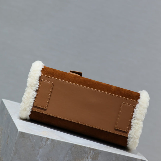 SAC DE JOUR 26 IN BROWN SUEDE AND WHITE SHEARLING TRIM