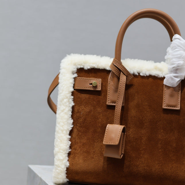 SAC DE JOUR 26 IN BROWN SUEDE AND WHITE SHEARLING TRIM