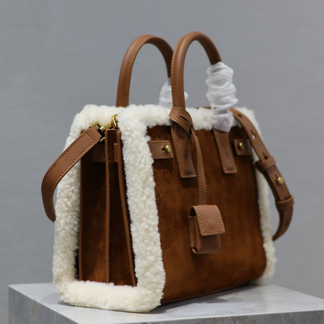 SAC DE JOUR 26 IN BROWN SUEDE AND WHITE SHEARLING TRIM