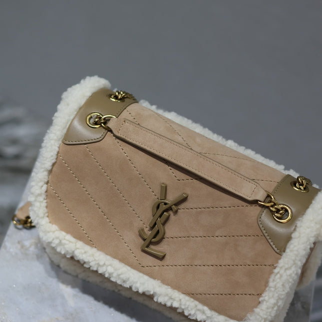 NIKI SMALL 22 IN CAMEL SUEDE AND WHITE SHEARLING