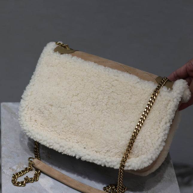 NIKI SMALL 22 IN CAMEL SUEDE AND WHITE SHEARLING