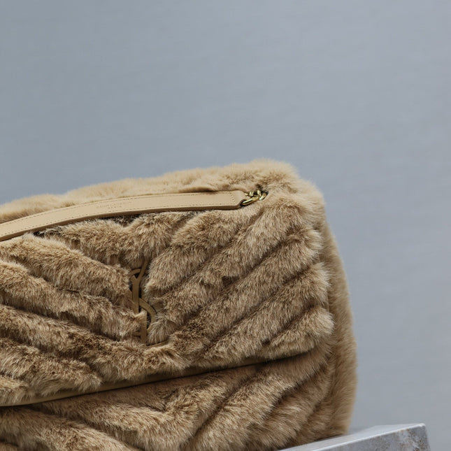 NIKI MEDIUM 28 IN DARK BEIGE RABBIT FUR