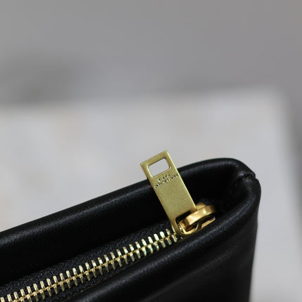 CALYPSO SMALL POUCH 23 IN BLACK SMOOTH LAMBSKIN