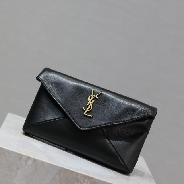 ENVELOPE CLUTCH 21 IN BLACK CALFSKIN