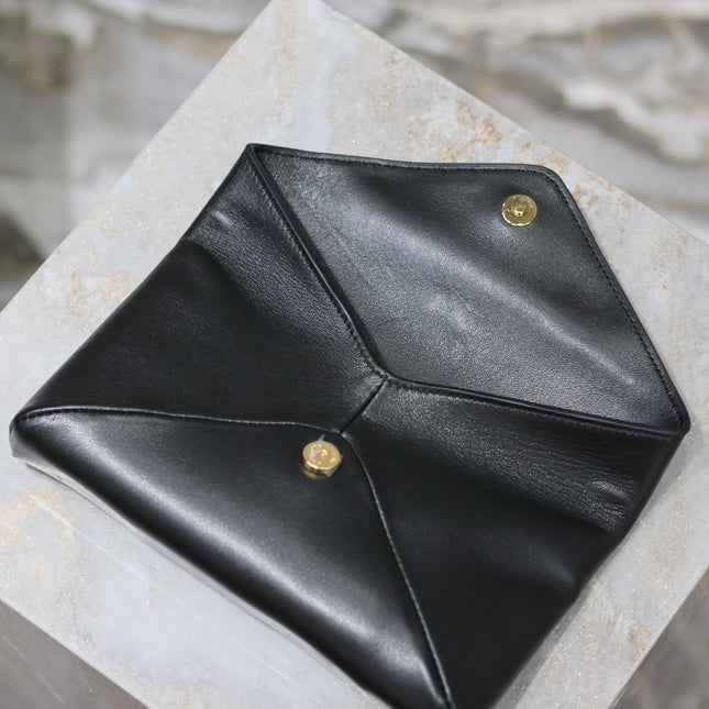 ENVELOPE CLUTCH 21 IN BLACK CALFSKIN