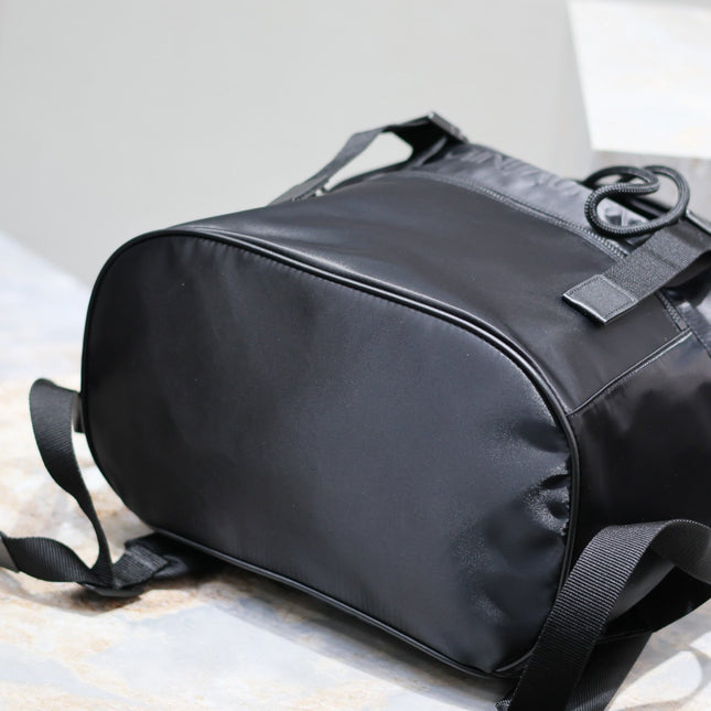WATERPROOF BACKPACK 45 IN BLACK NYLON WITH EMBOSSED LOGO