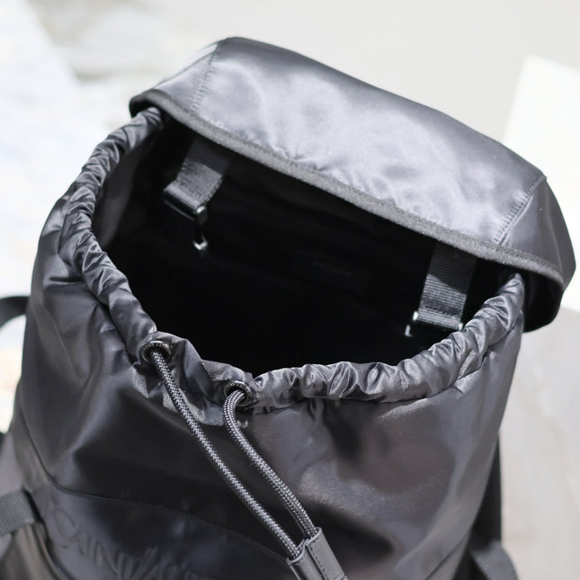 WATERPROOF BACKPACK 45 IN BLACK NYLON WITH EMBOSSED LOGO