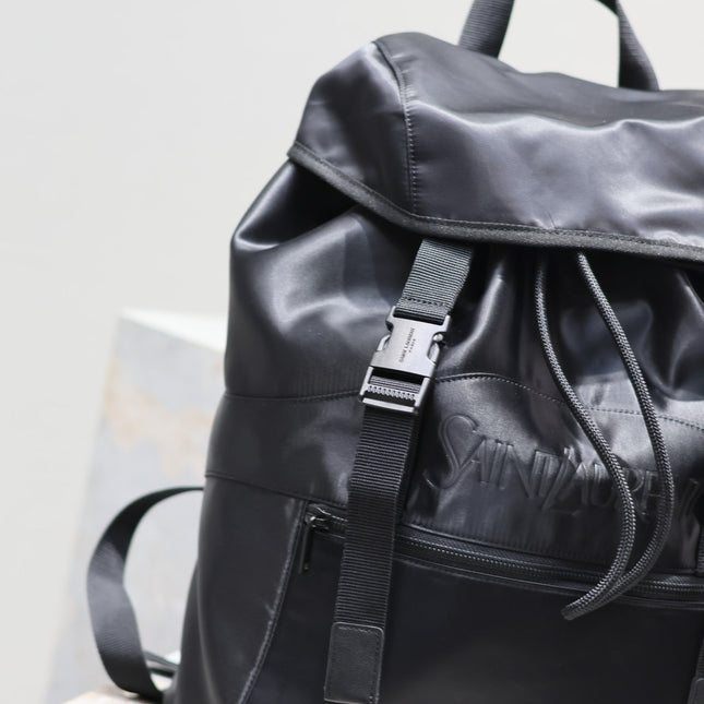 WATERPROOF BACKPACK 45 IN BLACK NYLON WITH EMBOSSED LOGO