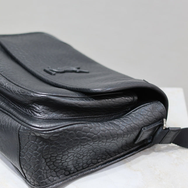 NIKI LARGE 32 IN BLACK ELEPHANT PATTERN LAMBSKIN