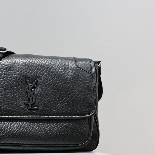 NIKI LARGE 32 IN BLACK ELEPHANT PATTERN LAMBSKIN