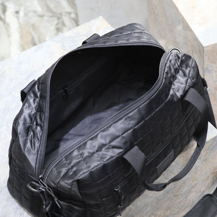 TRAVEL TOTE BAG 50 IN BLACK PLAID NYLON