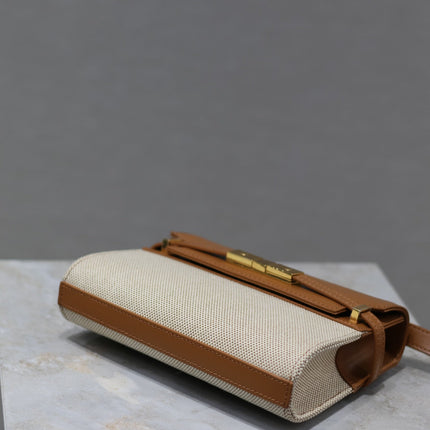 MANHATTAN MINI 19 IN WHITE CANVAS AND BROWN LAMBSKIN GOLD BUCKLE