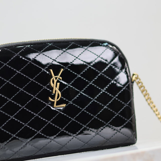 GABY ZIPPED POUCH 19 IN BLACK GLOSSY LAMBSKIN GOLD HARDWARE