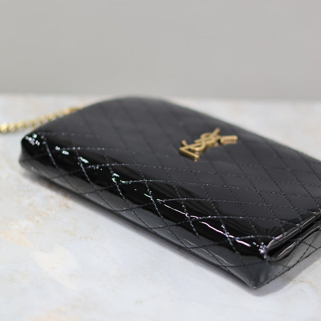 GABY ZIPPED POUCH 19 IN BLACK GLOSSY LAMBSKIN GOLD HARDWARE