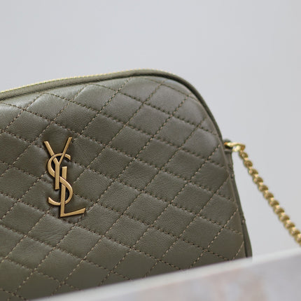 GABY ZIPPED POUCH 19 IN UNIFORM GREEN QUILTED LAMBSKIN GOLD HARDWARE