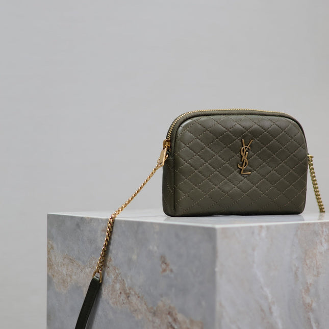 GABY ZIPPED POUCH 19 IN UNIFORM GREEN QUILTED LAMBSKIN GOLD HARDWARE