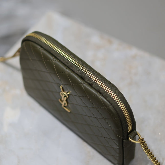 GABY ZIPPED POUCH 19 IN UNIFORM GREEN QUILTED LAMBSKIN GOLD HARDWARE