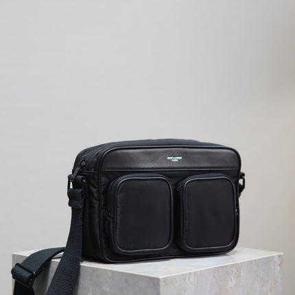 CITY CAMERA BAG 24 IN BLACK ECONYL