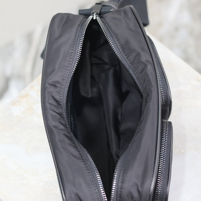 CITY CAMERA BAG 24 IN BLACK ECONYL