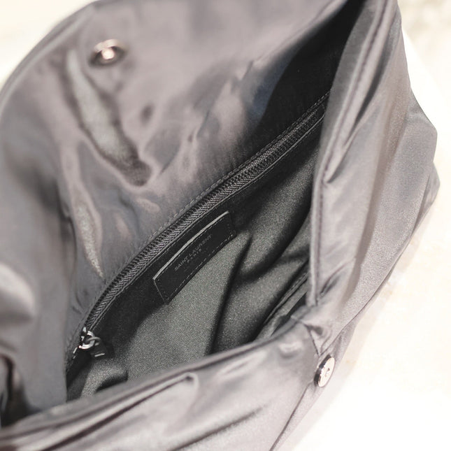 ENVELOPE CLUTCH 29 IN BLACK NYLON BLACK LOGO