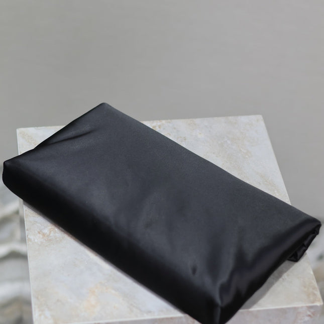 ENVELOPE CLUTCH 29 IN BLACK NYLON BLACK LOGO