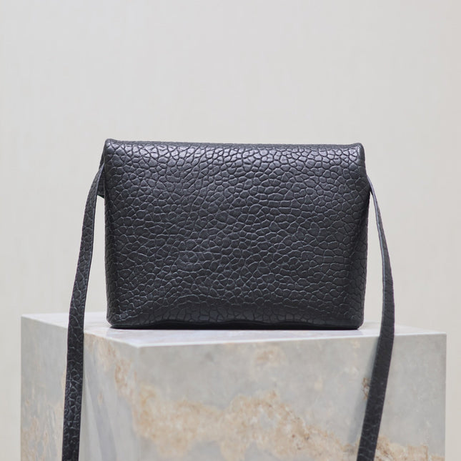 ENVELOPE CHAIN BAG 23 IN BLACK ELEPHANT TEXTURE LAMBSKIN SILVER LOGO